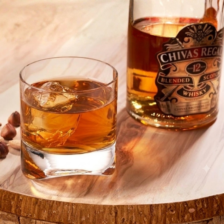 CHIVAS REGAL DUBLE